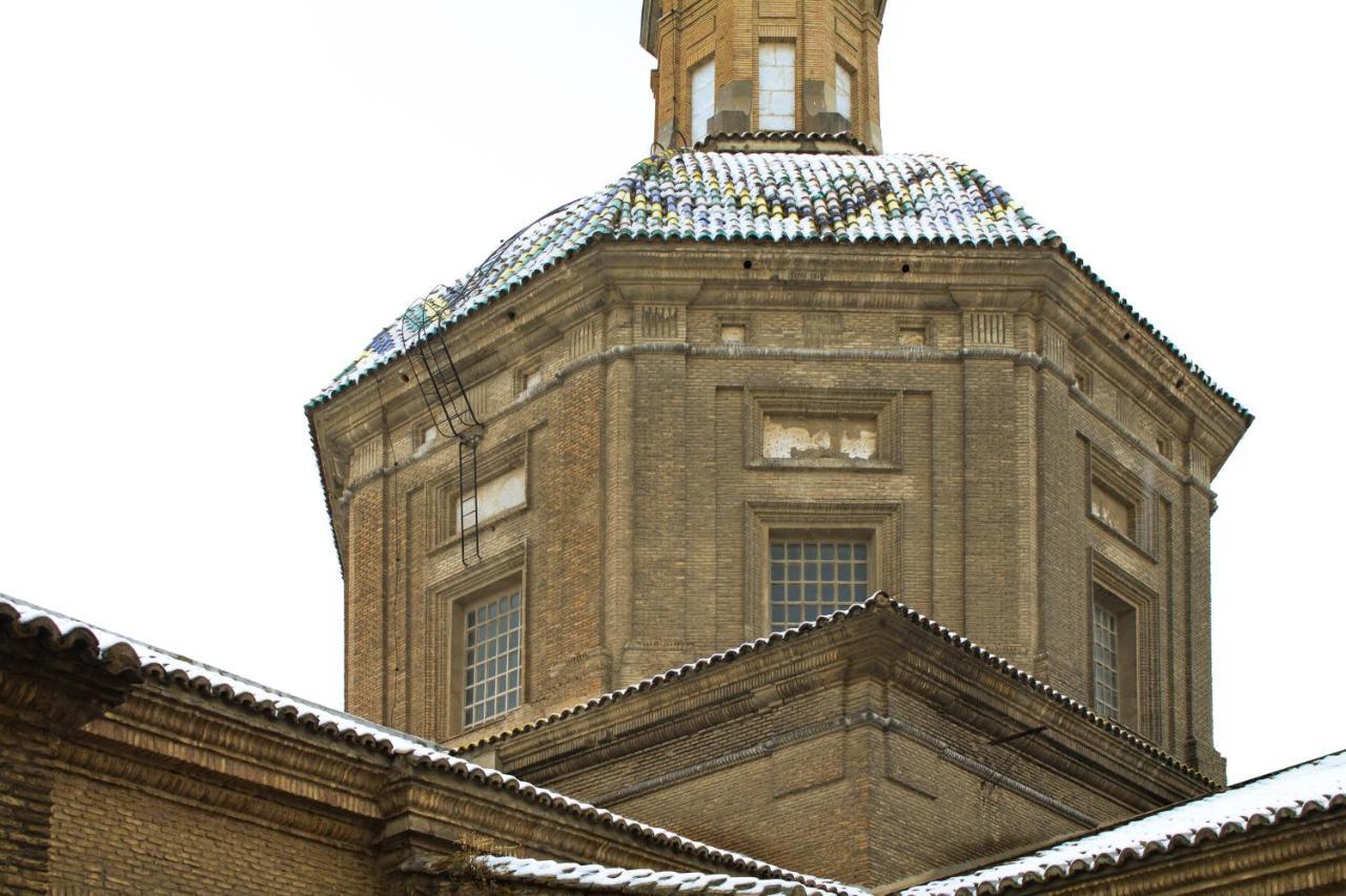 Apartamento Con Vistas En Centro Historico Zaragoza Dış mekan fotoğraf